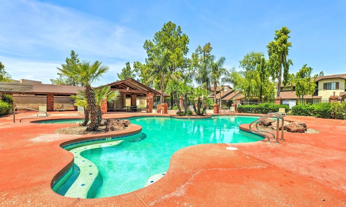 Breckenridge Townhomes House | Near Parks & Golf: Gilbert Townhome w/Pool Access