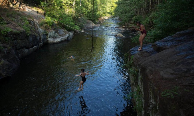 Wevertown House | Near The Black Hole, swim, SKI GORE nearby, Walking trail,Trout stream, Hiking,