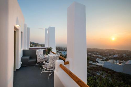 Fira Apartment | Nectarios Villa - Studios & Suites Adults Only