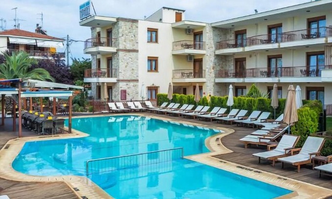 Haniotis Apartment | Nereides Hotel