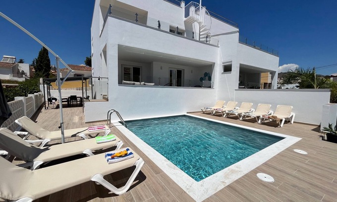 Nerja Villa | Nerja Paradise Rentals - Villa Concha Blanca