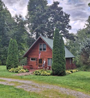 New Bedford House | Neshannock Creekside Log Cabin