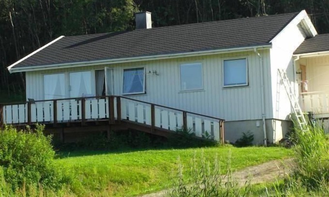 Meloy House | Nesset, Meløy Naturopplevelser