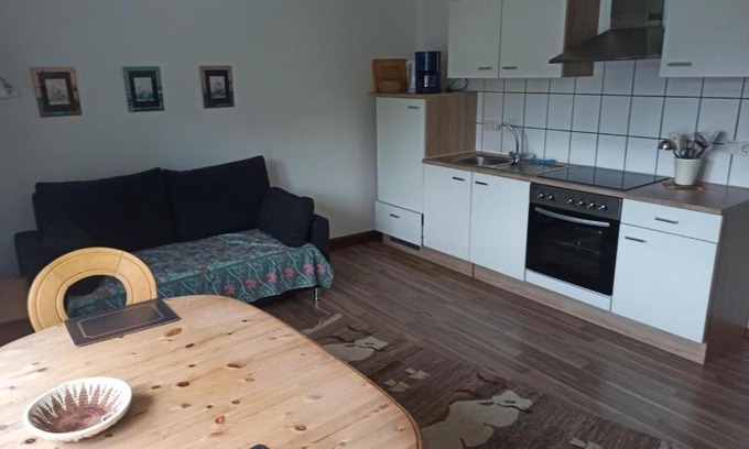 Kuerten Apartment | NEU Ferienwohnung Biesfeld-Altes Backhaus