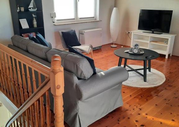 Grimmen House | NEU! Kleinstadtferienhaus Grimmen