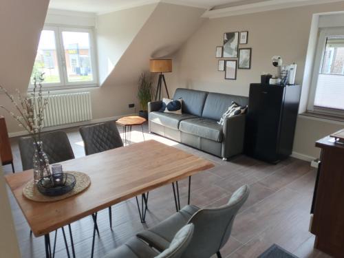 Schwerin Apartment | Neumühler Hof- stilvolle Ferienwohnung "Lisa", kostenfreie Parkplätze und Netflix