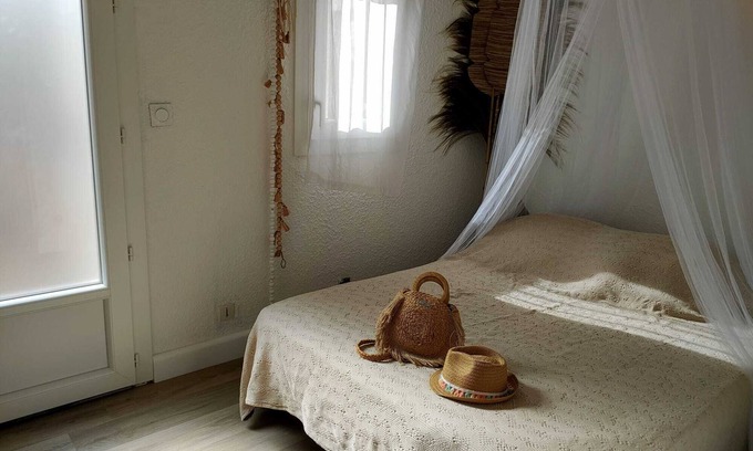 Cogolin Apartment | New apartment, near the sea + swimming pool + parking