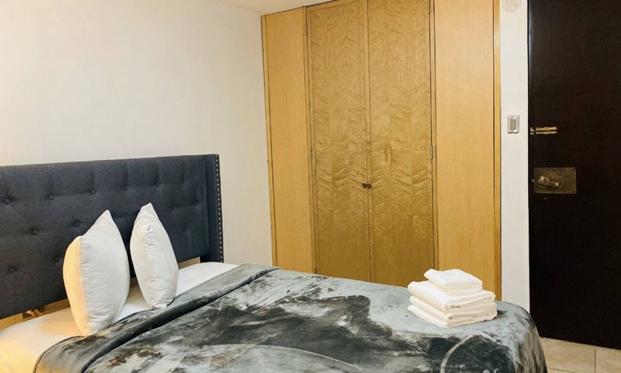 Puerto Nuevo Apartment | New Beautiful 2 bedroom full Apartment San Juan, Area Metro.