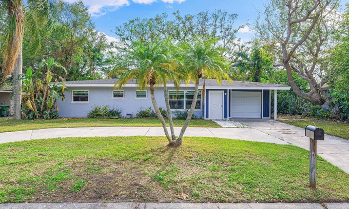 Alta Vista House | NEW! Charming 3/3 Home near Payne Park and Legacy Trail