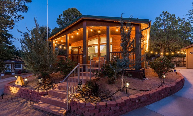 Payson Cabin | *NEW!* Cozy Cabin-5 minutes from Downtown Payson!