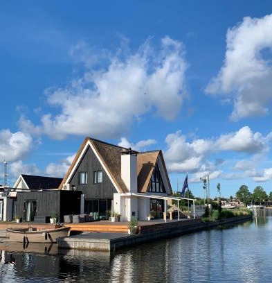 Stavoren Villa | New high end waterfront family villa