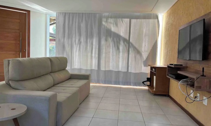 Lameirao House | New house with swimming pool, barbecue near the beach