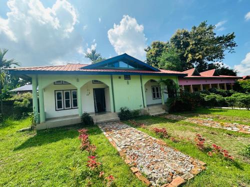 Golaghat House | New Kaziranga Cottage