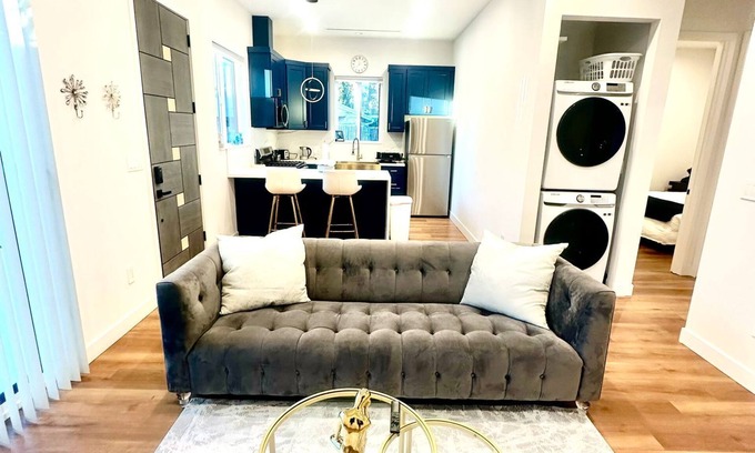 West Hills House | New Modern 2BR + 1Bath!n