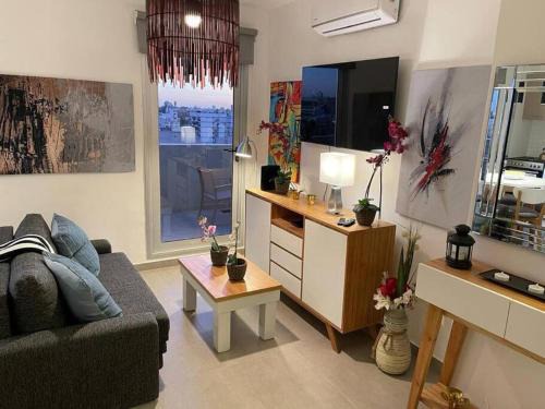 Villa Devoto Apartment | New Penthouse a estrenar en Sofisticado Barrio y Edificio Vista panorámica 100m2 Gimnasio Piscina Lujoso Salon de Fiestas Parking privado gratis con acceso directo al departamento