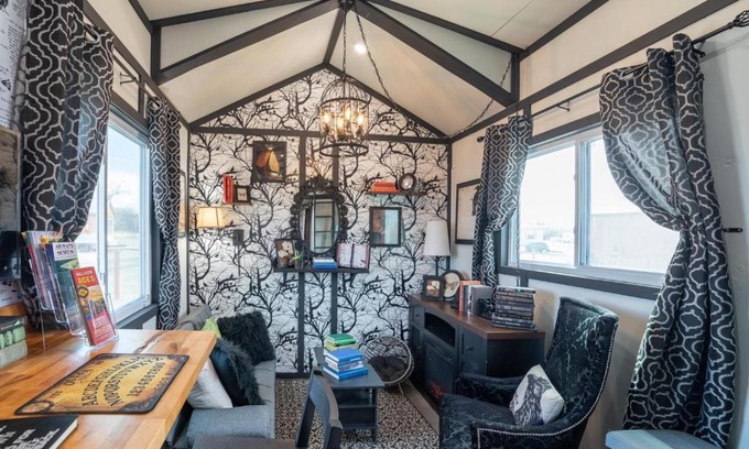 Rio Communities Apartment | NEW “Relentless Raven”Tiny House W/ Escape Room