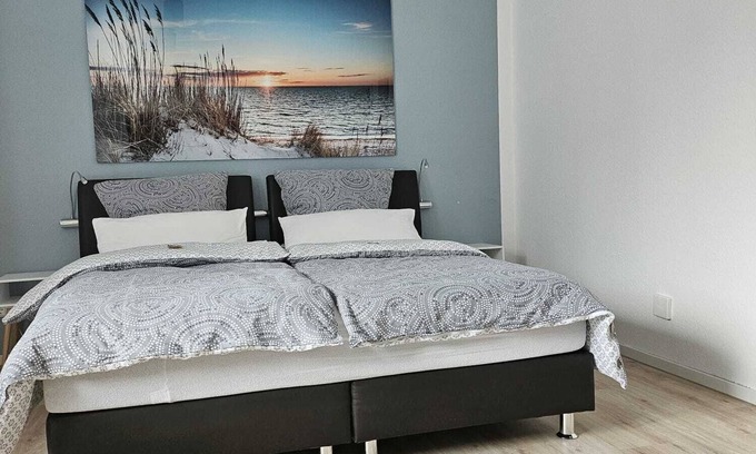Wickede Apartment | New Ruhrtal Apartment 3 with air conditioning, balcony