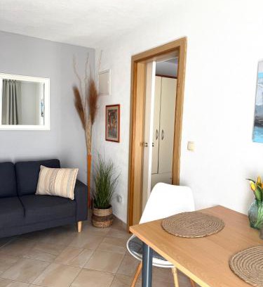 Moca Apartment | New studio apartment with sea view