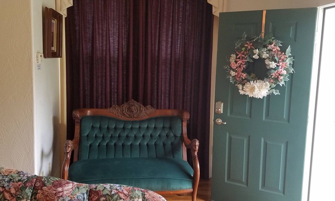 Ferndale House | NEW! The Beauregard: Charming Victorian Home in Historic Ferndale (Tax Incl!)