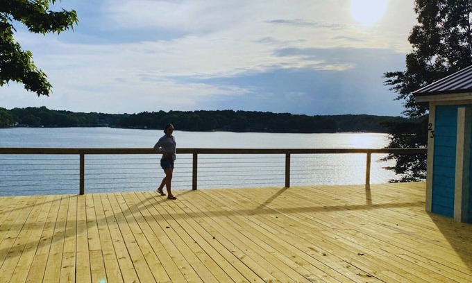 Steele Creek Cabin | New Waterfront Cabin on the Large Sundeck #23