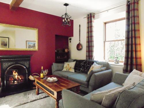 Newburgh House | Newburgh C Listed Townhouse