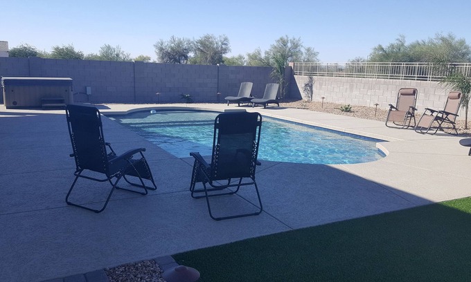 Tartesso House | Newer Resort Style 4 bed home Open floor plan with HEATED Pool and Hottub