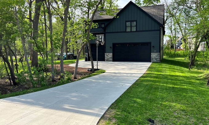 McFarland House | Newly Constructed 1 Bedroom Home Located near Lake Waubesa