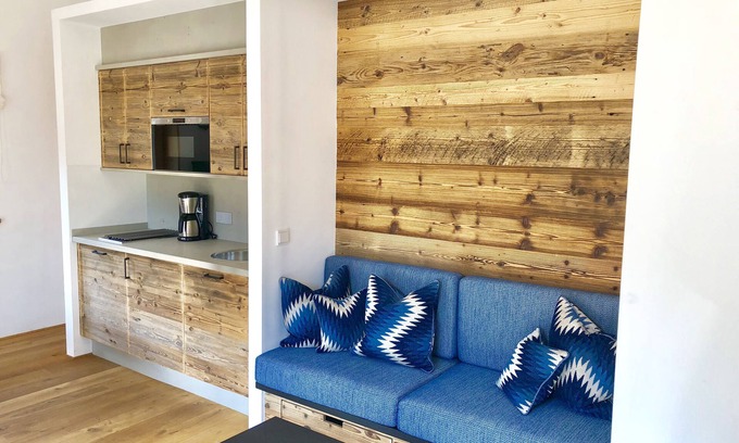 Neuhaus Apartment | newly equipped apartment with a magical view of the mountains
