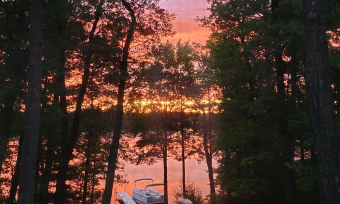 Webster House | Newly listed: Ray's Retreat