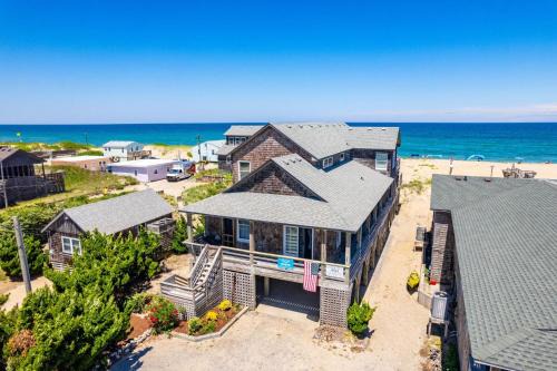 Nags Head House | NH340 Gillam Hall