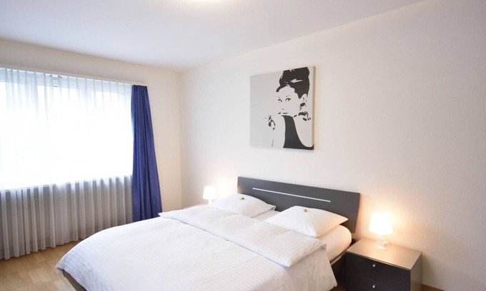 District 6 Apartment | Nice 1BR flat in the city center (Crown 3)