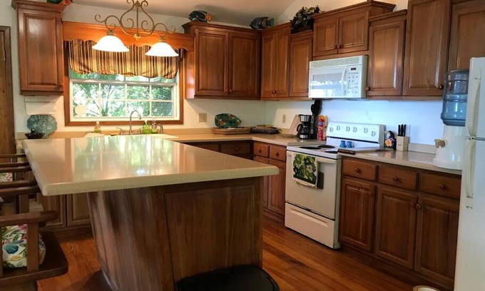 Sandy Bay House | Nice and cozy Cabin, with ocean view!