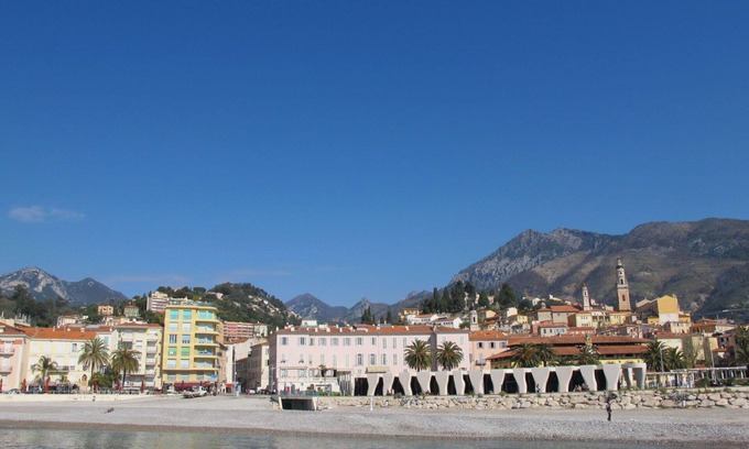Alpes-Maritimes Apartment | Nice apartment for 4 guests with WIFI, A/C, TV, terrace and panoramic view