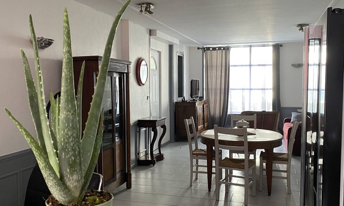 Villers-Cotterets Apartment | Nice apartment
