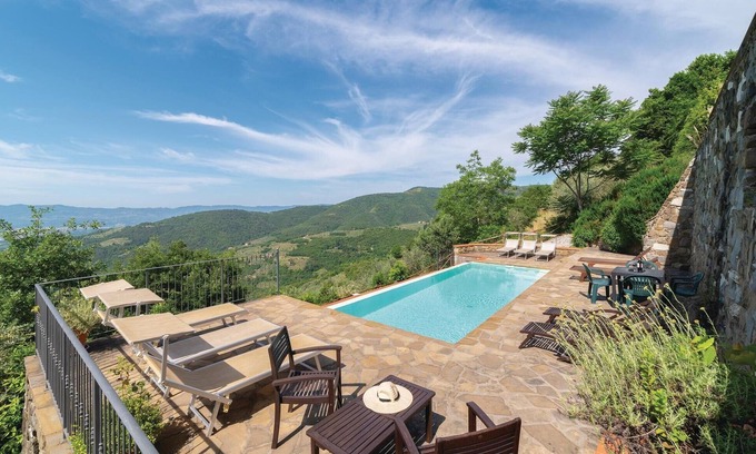 Loro Ciuffenna Apartment | Nice apartment in Loro Ciuffenna AR