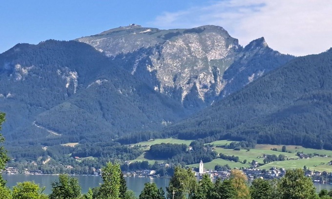 Strobl Apartment | Nice apartment for 4 guests with WIFI, TV and balcony