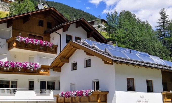 Kappl Apartment | Nice apartment for 4 people with internet, TV and parking
