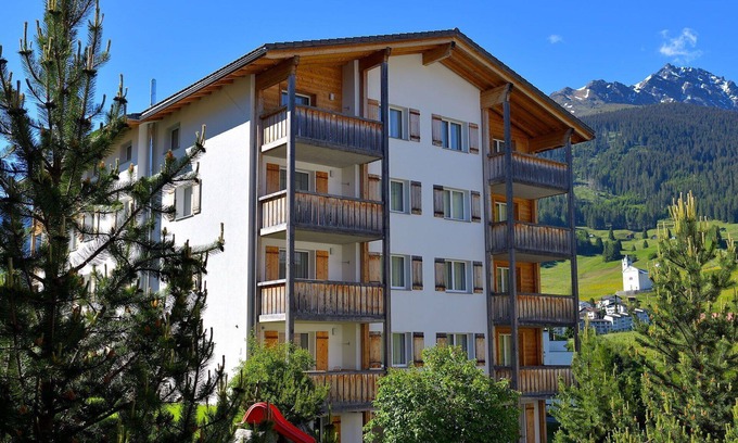 Savognin Apartment | Nice apartment for 8 guests with WIFI, TV, terrace and panoramic view