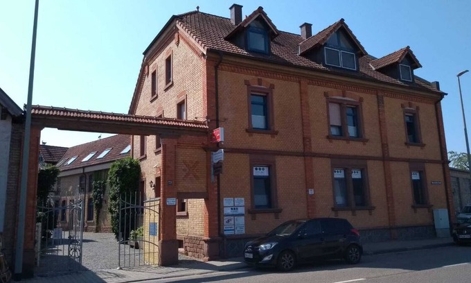 Mutterstadt Apartment | Nice apartment near the Weinstrasse and Palatinate Forest