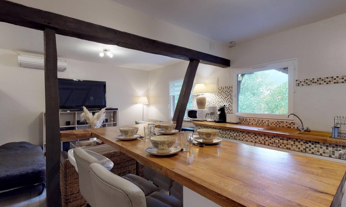 Talmas Apartment | Nice Appart in a stable 8 people, 15 min Amiens