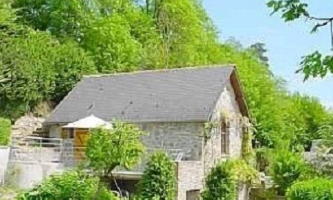 Clecy Cottage | Nice cottage quietly located in Clecy (Swiss Normandy) from 250 eur