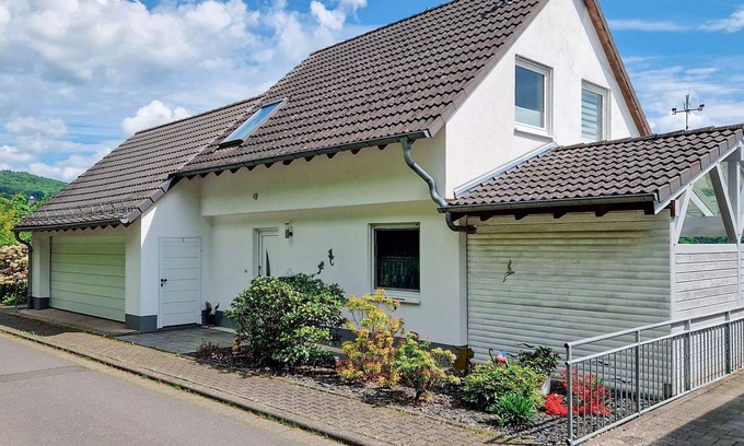 Bad Ems House | Nice home in Bad Ems with kitchen