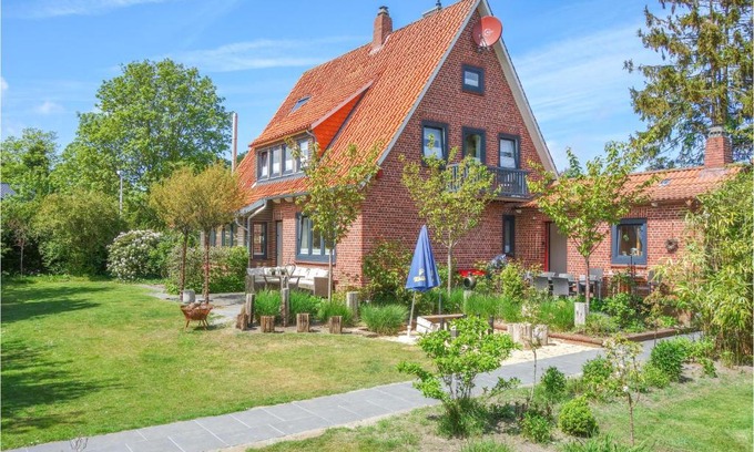 Am Dobrock House | Nice Home In Cadenberge With Sauna