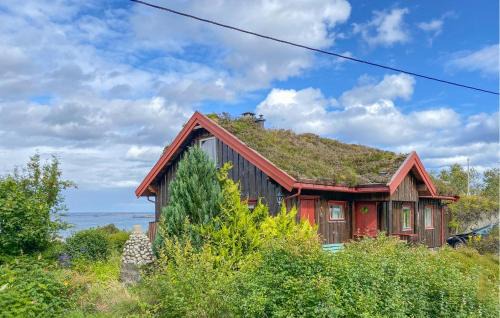 Gjengstoa House | Nice Home In Farstad With Wifi