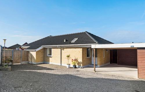 Vorupør House | Nice Home In Thisted With Kitchen