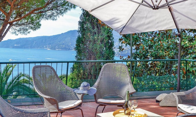 Zoagli House | Nice home in Zoagli -GE- with WiFi