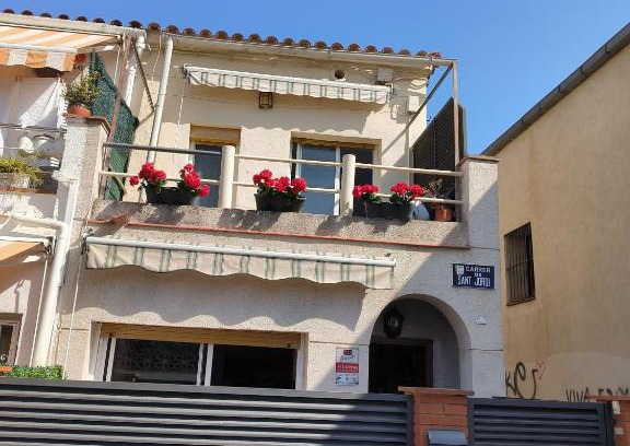 Premia de Mar House | Nice house at the beach near Barcelona