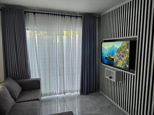 Weltevredenpark House | Nicky's Guest House