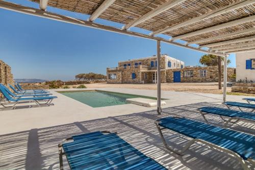 Paros Villa | NikoRamaVilla