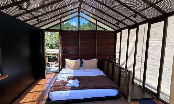 Kedisan House | Nirata Treehouse
